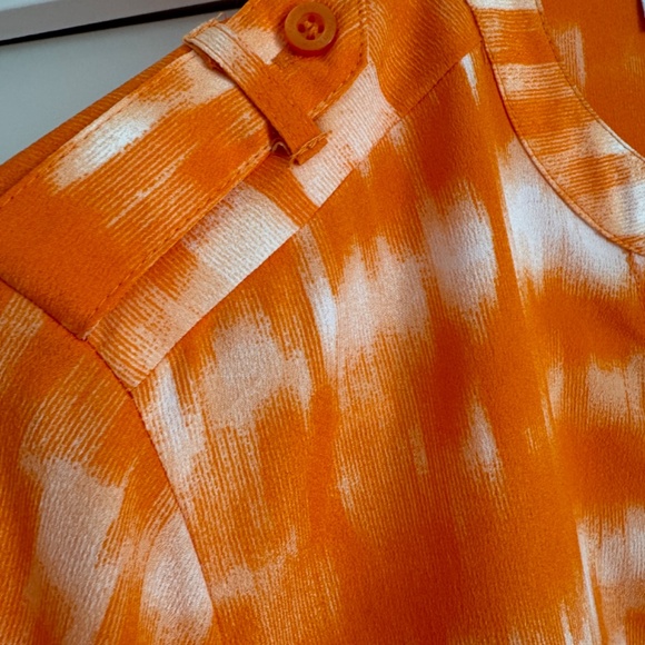 Calvin Klein Women Split V-Neck Roll-Tab Sleeve Button Front Top Orange/White - Picture 7 of 8